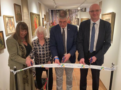 Eröffnung der Ausstellung Allerlei Märchenhaftes.jpg