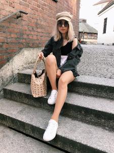 C3CC3B54-4FF3-45C6-B3E1-B9E5ECDA103A.jpg