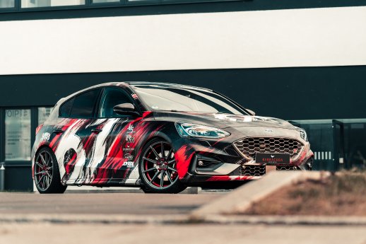 Osman Focus ST mit Logo-06814.jpg