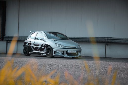 Peugeot 206 Karizzma Black Bild 11.jpg