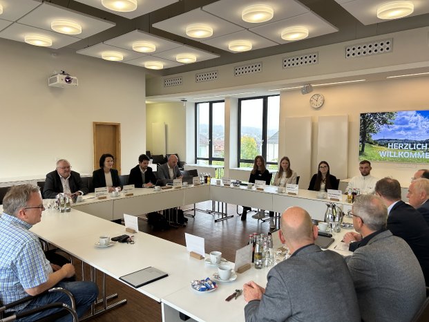 Besuch Delegation I.JPG