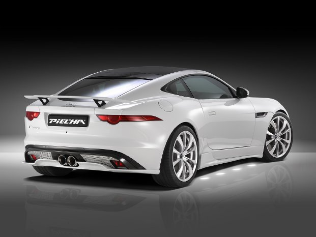 F-Type V6 Coupe seitliches Heck.jpg