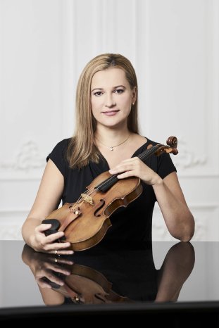 Maria_Solozobova_Violine.JPG