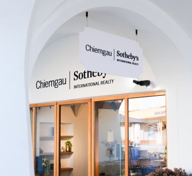 26_05_sothebys_neuer~andort_chiemgau (1).jpg