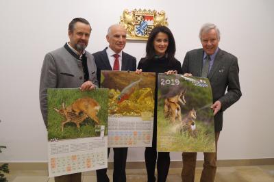 Schulkalender 2019: Kleine Tiere – ganz groß / Fotos: BJV