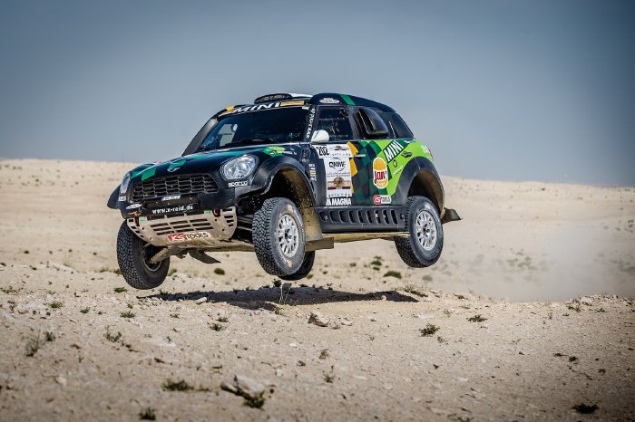 4-2016-Sealine-Cross-Country-Rally-Qatar,-St1,-Yazeed-Al-Rajhi-(KSA),-Timo-Gottschalk-(GER).jpg