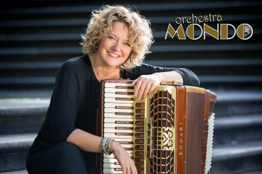 Anja Baldauf, Orchestra Mondo.jpg