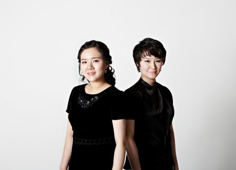Duo Jaekyung Yoo & Yoon-Jee Kim Presse 2013 1.jpg