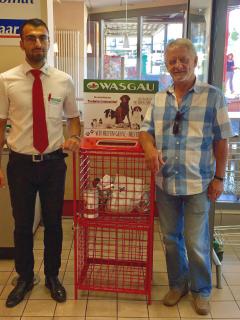 Futterspendenbox im WASGAU Frischemarkt Merchweiler