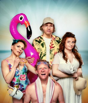 acad_(Säggsch-on-the-Beach) Cast3 Hopperdietz-Bruns-Voigt-Blank_Foto Tom Schulze.jpg