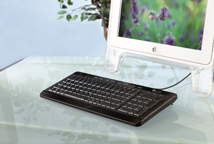 PX-8540_3_GeneralKeys_Kompakte_USB-Multimedia-Tastatur_Light_Key.jpg