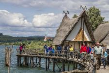 Herbst-Zauber mit Äpfeln, Birnen und Honig im Pfahlbaumuseum