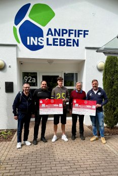 Bonuszahlung FC-Astoria Walldorf.jpg