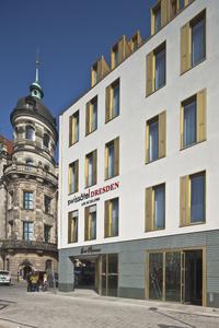 In der Dresdner Altstadt entsteht zwischen Neumarkt und Residenzschloss ein neues Stadtquartier. In idealer Lage befindet sich dort das jetzt eröffnete 5* Swissôtel Dresden Am Schloss (Foto: Caparol/DAW)