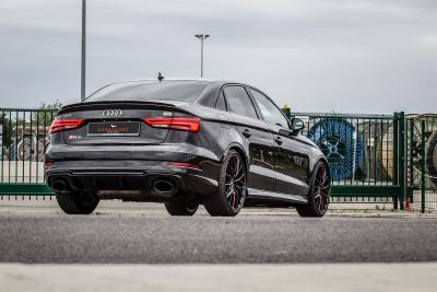 Motorsportlers Daily - Audi RS 3 Limo auf Ultralight Project 3.0