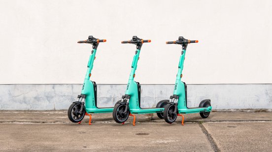 TIER%206%20Scooter%20Modell%20c%20TIER%20Mobility.jpg