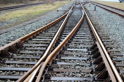 44-25 VRN fordert Bahnsteige für den geplanten Mannheimer Tunnel_AdobeStock_135935844.jpg