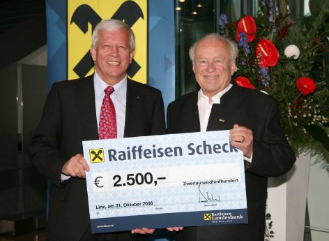 Auer_Spende Ratzenböck-Fonds.JPG