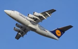 Lufthansa_CityLine.jpg