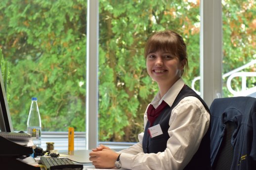 Roksolana Hlynchak am Arbeitsplatz_Petra Lulei.JPG