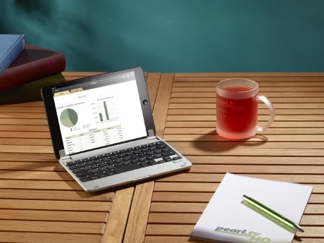 PX-4957_5_GeneralKeys_Aufsteckbare_Bluetooth-Tastatu_fuer_iPad_mini.jpg