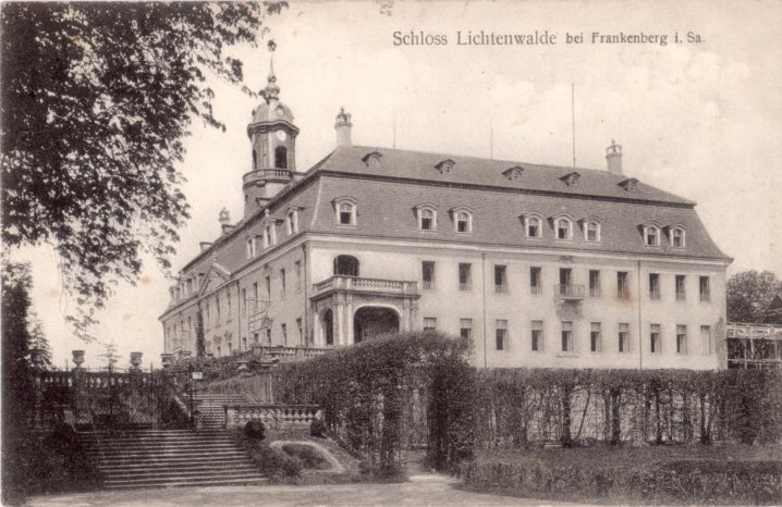 Südseite Schloss Lichtenwalde, 1907 (c)Archiv ASL Schlossbetriebe gGmbH.jpg