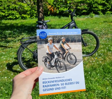 AGR_Fahrradbroschüre_Quadrat.jpg