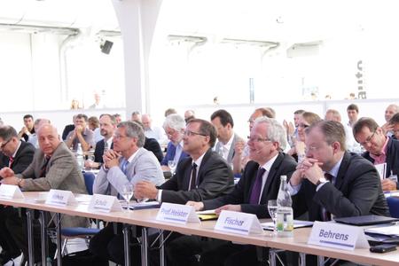 Das Auditorium von "Auto und Ausbildung. Das Forum" 2012