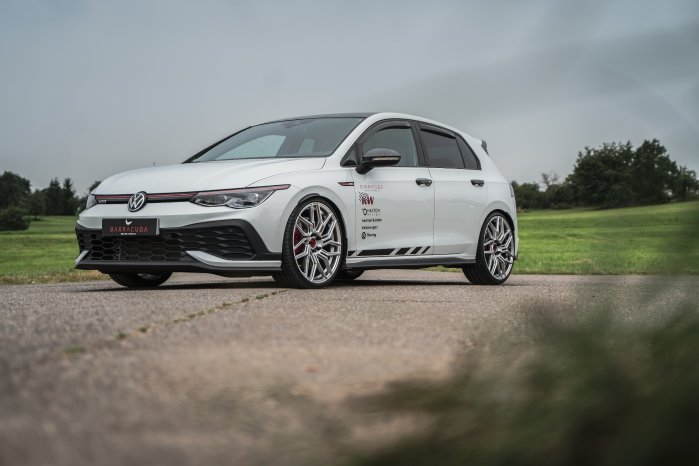 1. VW Golf MK8 GTI Barracuda Dragoon Silber.jpg