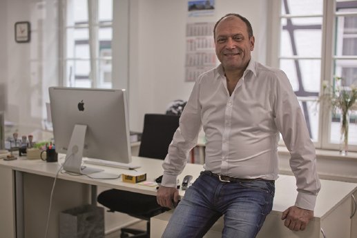 Bernd_Patzke-Schreibtisch.jpg