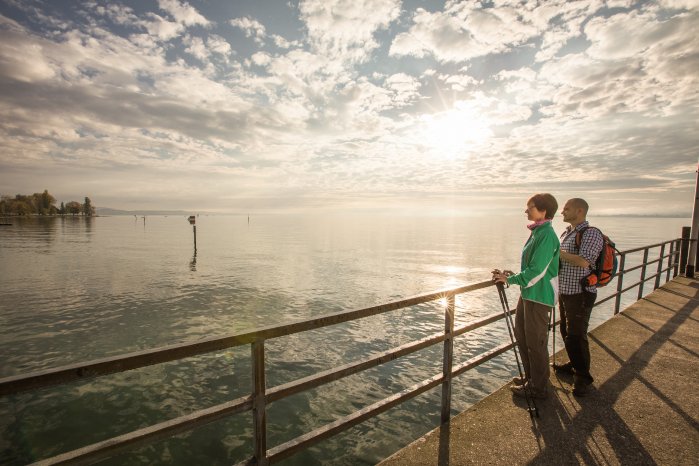 Konstanz-SeeGang-Bodensee-Seeuferweg-Wandern-Sonne-01_Copyright_MTK-Ulrike-Klumpp.jpg
