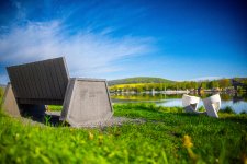 Weimarer Land Bank am Stausee Hohenfelden in Thüringen