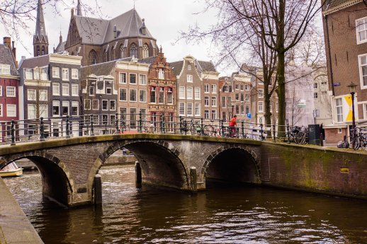 Amsterdam (c) Pixelio.jpg