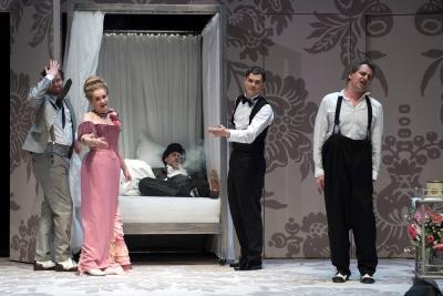 Die Affäre Rue ©Thomas Braun; vlnr. Marek Egert, Sabine Unger, Hannes Rittig; Sven Marcel Voss, Nils Brück