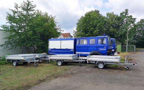 Für die Betroffenen in Ahrweiler Humbaur spendet 4 HU Anhänger
