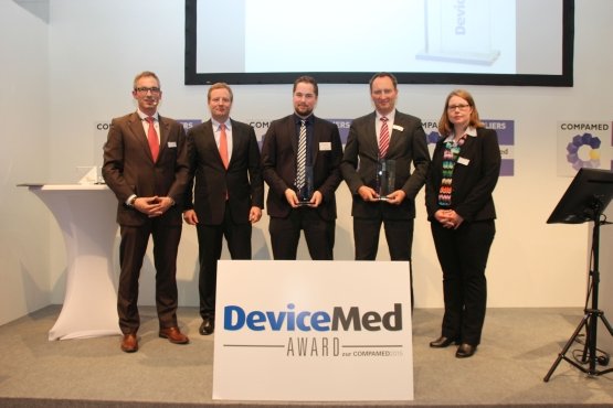 Foto 1 DeviceMed Award zur Compamed 2015_klein.jpg