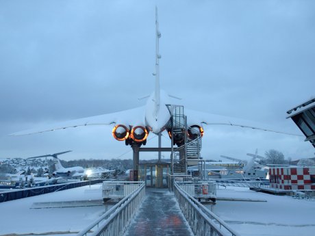 Tupolev TU-144 im Schnee.jpg