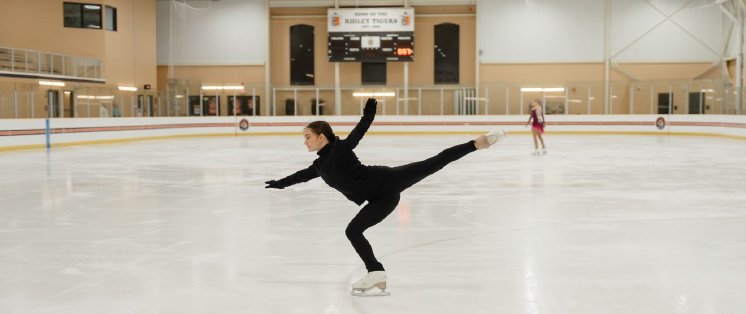 Eislauf Ridley College.jpg