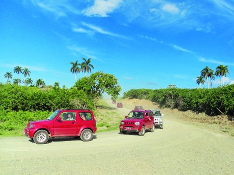 Jeep Safari Kuba.jpg