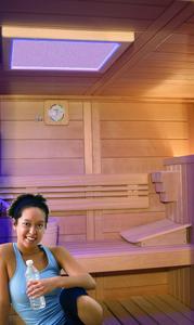NORDI S-Line, Pfosten-Riegeltechnik mit Bohlen aus kanadischer Tanne ca. 14 mm Deckbreite, ausgestattet mit dem Original BEMBERG FRESH-FEELING als SOFT-FEELING ( Sauna & Softdampf ) mit LED-Farblichtstimulation