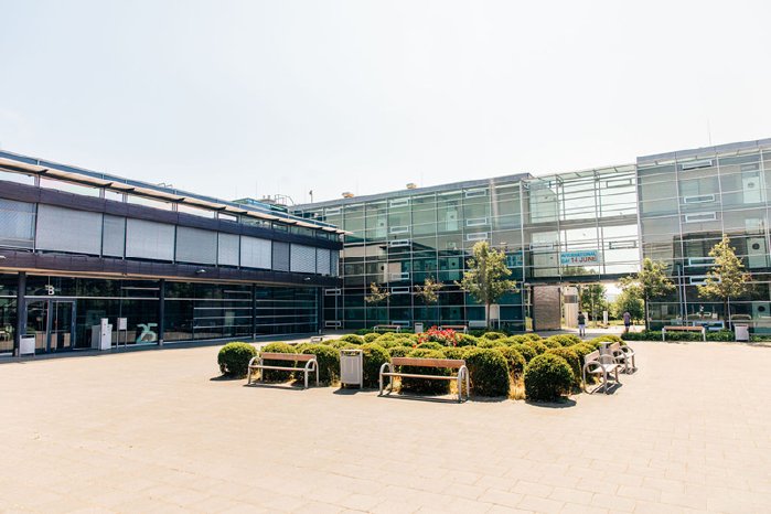 RAC-Innenhof-Quelle-HS Koblenz-Dennis Penner.png