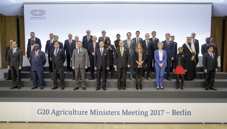 Gruppenfoto G20 Agrarministertreffen.JPG