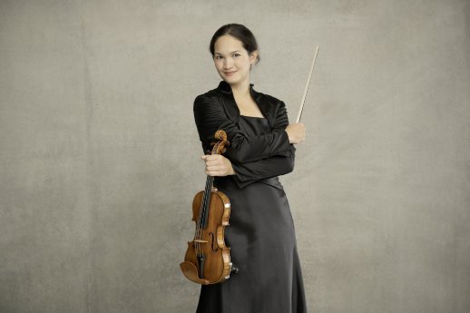 1. Philharmonisches Konzert_Yuki Manuela Janke_©Peter Adamik.jpg