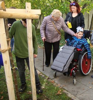 Apfelbaumspende_Landenberger-Schule_Foto-Monika Richter (3)_komprimiert.jpg