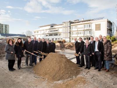 Bild_1_GGEW_Spatenstich.jpg