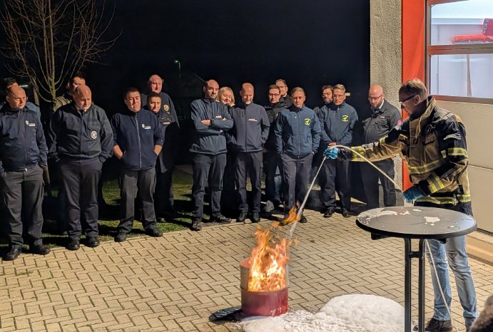 005 - Löschtaktik bei echten Bränden.jpg