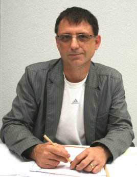 Prof._Dr._Dietmar_Henrich_neu.JPG