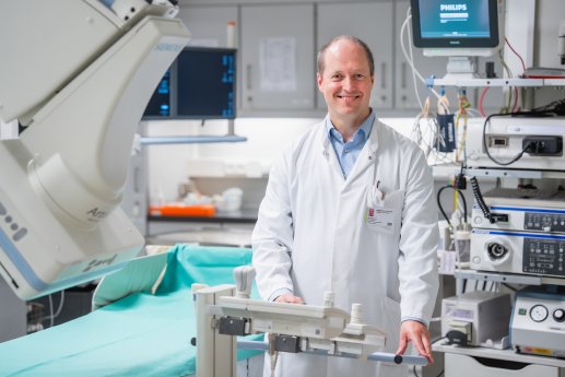 Prof. Dr. med. Pavel Strnad_an der MUL–CT .jpg