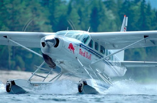 Cessna Caravan Wasserflugzeug.JPG