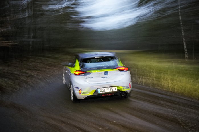 Opel-Corsa-e-Rally-513861.JPG
